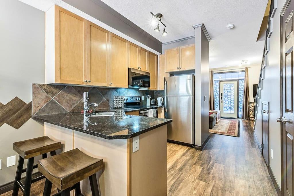 Mystic Getaway Apartment Canmore Luaran gambar