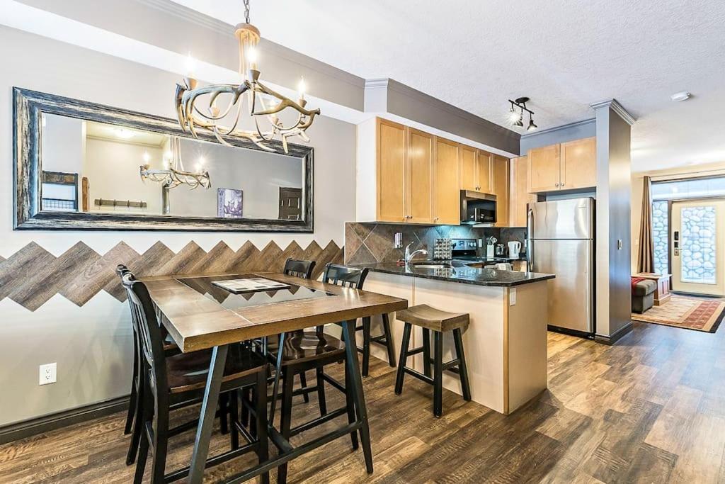 Mystic Getaway Apartment Canmore Luaran gambar